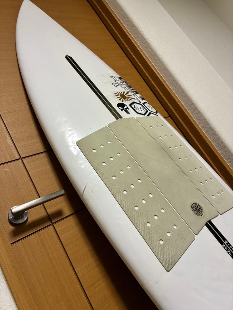 アルメリック サンダーボルト サンプラー 5.9 29l 5フィン