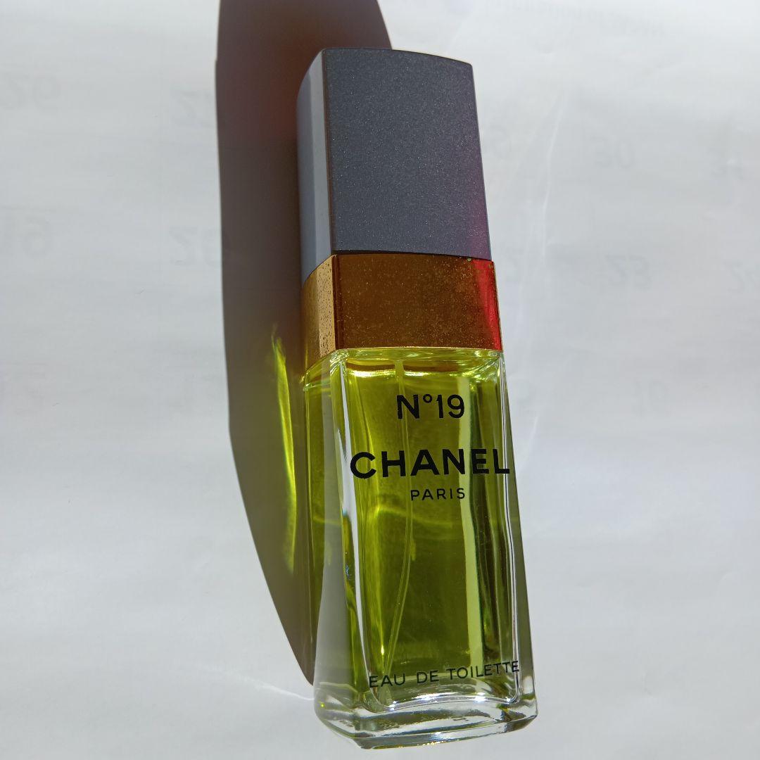 シャネル　19番