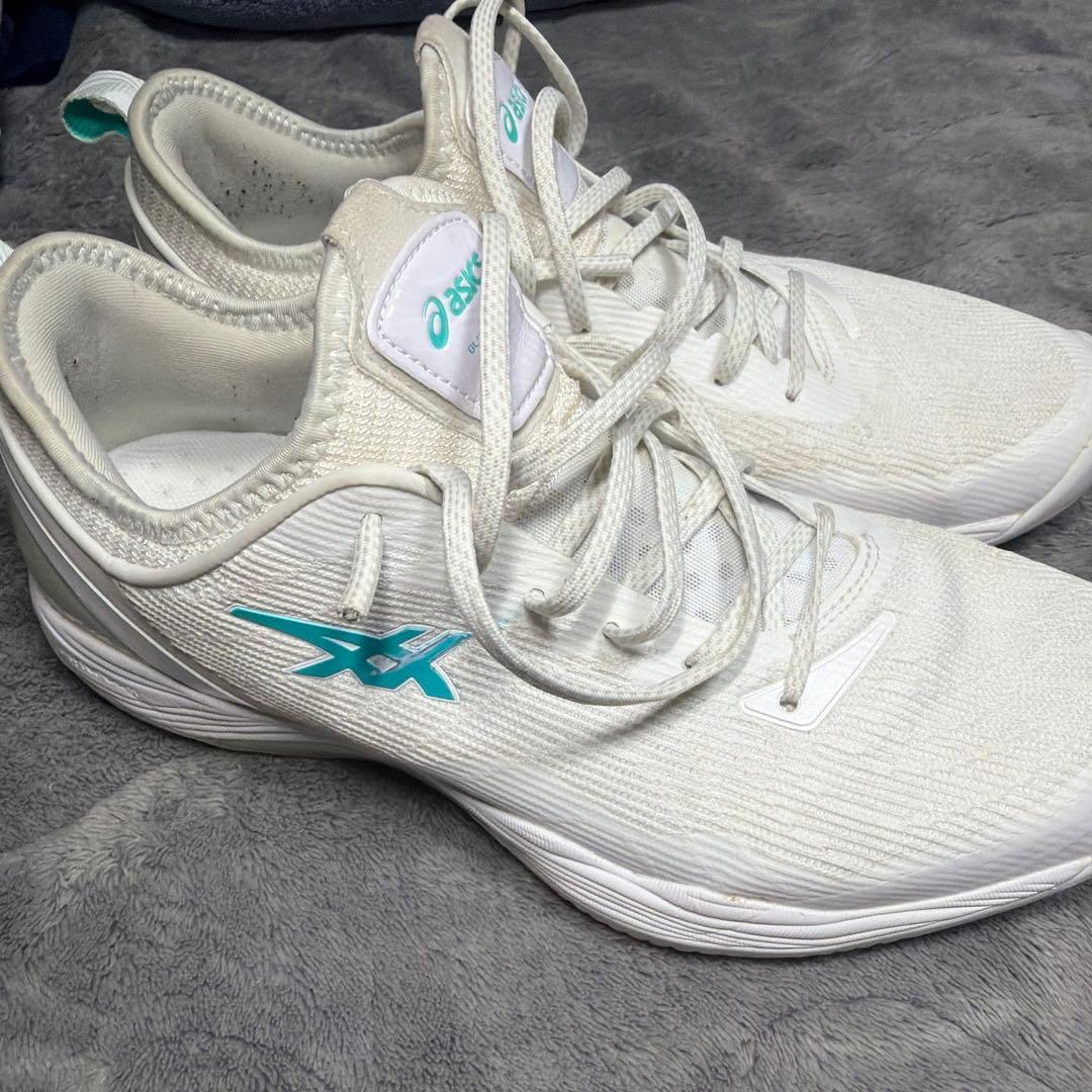 【希少価値】アシックスバスケットシューズ GLIDENOVA FF 2