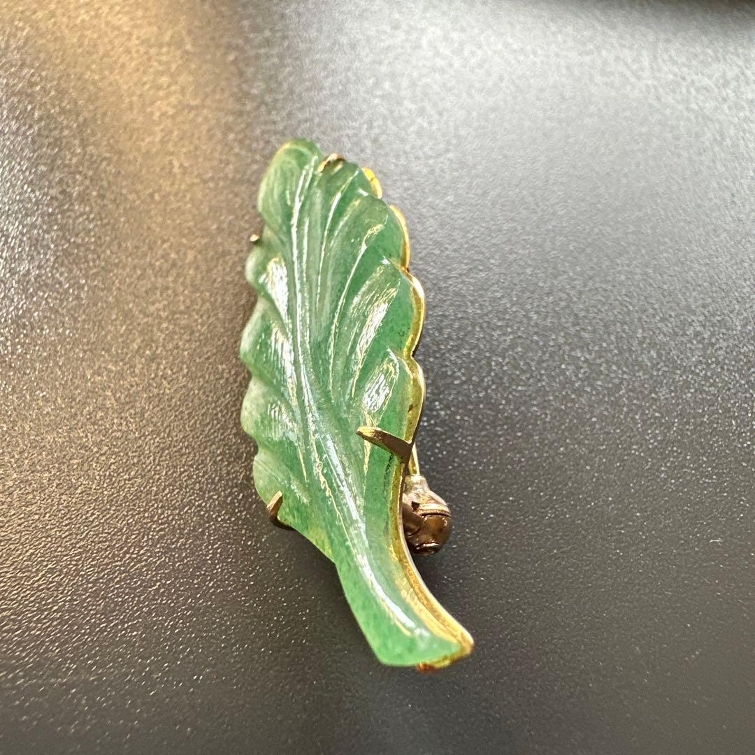 K18 翡翠　グリーン　葉っぱ型　ブローチ