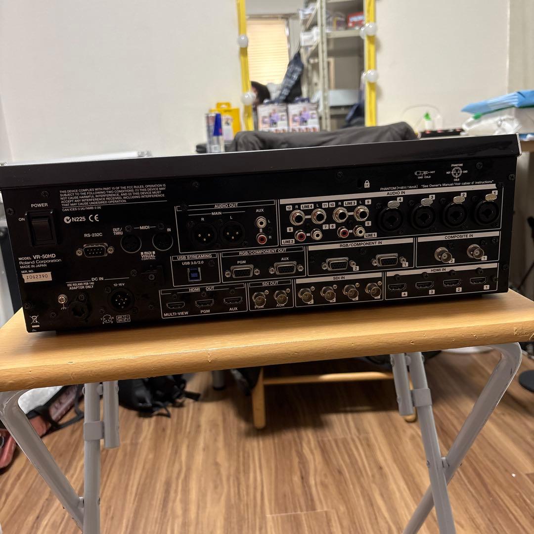 ち*い様 ローランド VR-50HD マルチフォーマット ライブスイッチャー A