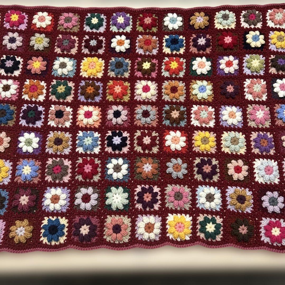 ぷっくり。お花のモチーフ編み ウール ブランケット ひざ掛け