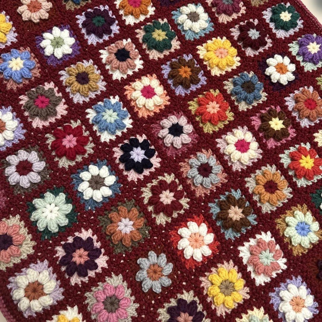 ぷっくり。お花のモチーフ編み ウール ブランケット ひざ掛け