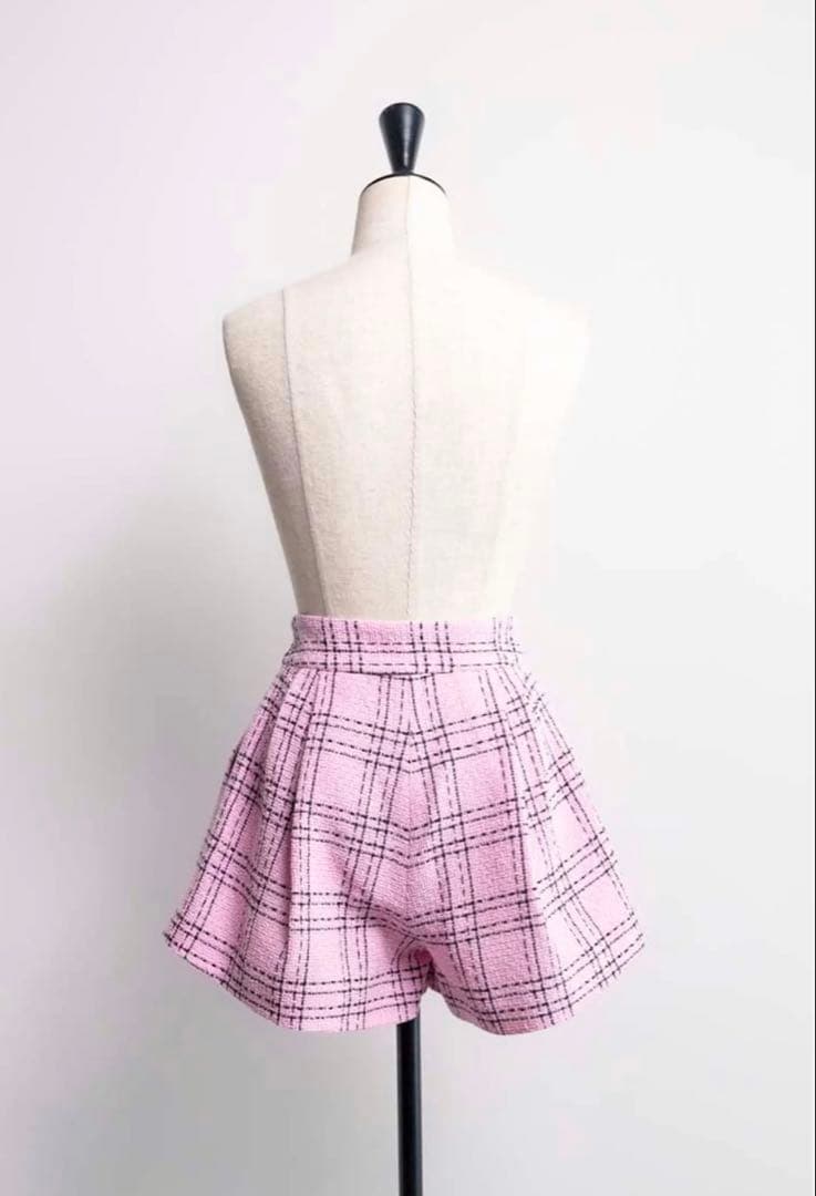 新品　シェリエ　ショートパンツ　ピンク　S