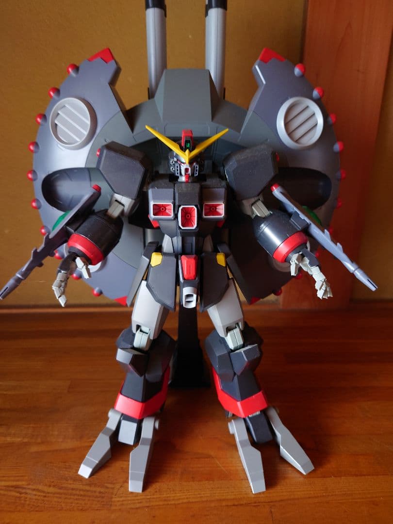HGCE 1/144 デストロイガンダム　組み立て済み