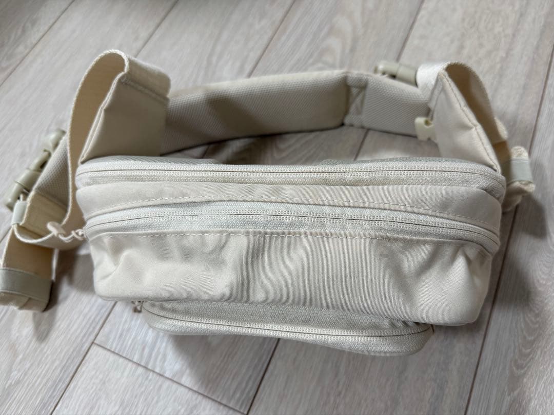 【タニマチ】POMULU ポムル ヒップシート アイボリー