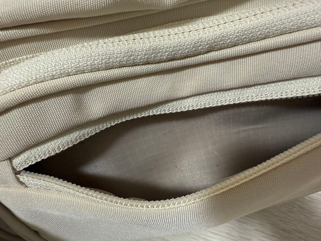 【タニマチ】POMULU ポムル ヒップシート アイボリー