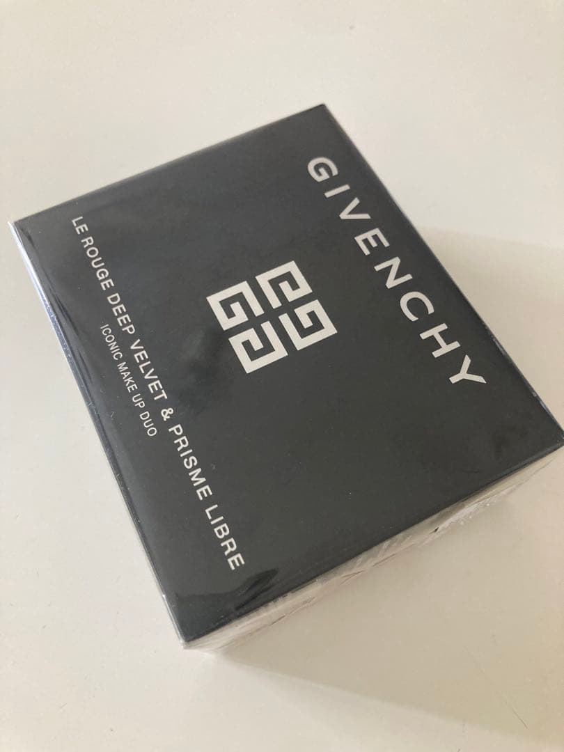 【ビニール付未開封】GIVENCY トラベルExclusive ルースパウダー他