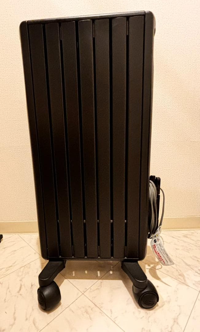 DeLonghi MDH09-PB オイルヒーター 900W　ブラック