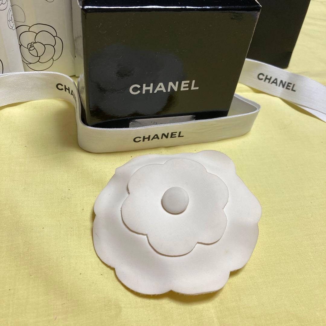 シャネルコサージュ