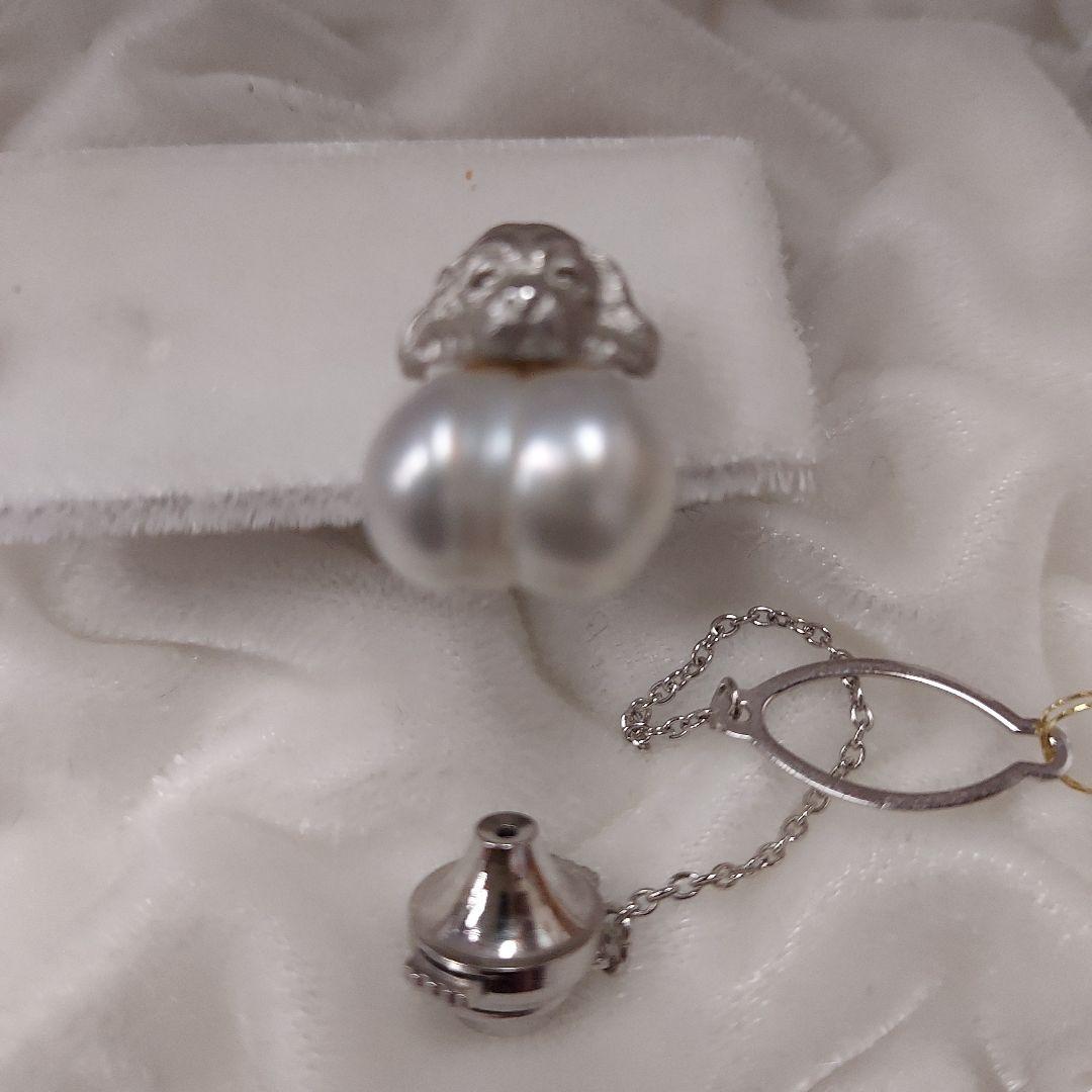 本日値下げ　新品　ホワイトゴールド　犬モチーフ南洋真珠タイタック　男女兼用