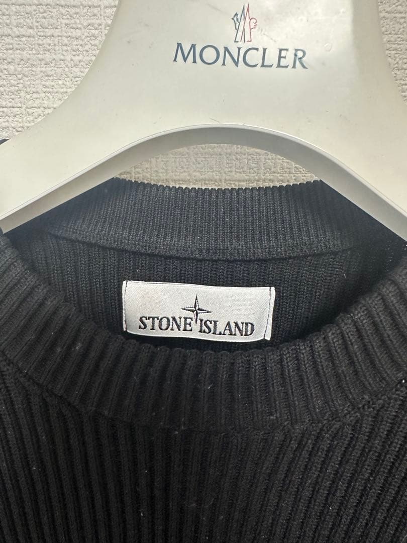 Stone  ニット セーター Mサイズ　QR鑑定済み