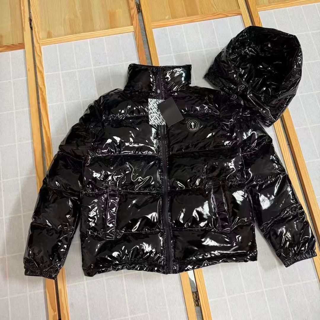 新品 TRAPSTAR 光沢ブラック ダウンジャケット Sサイズ n