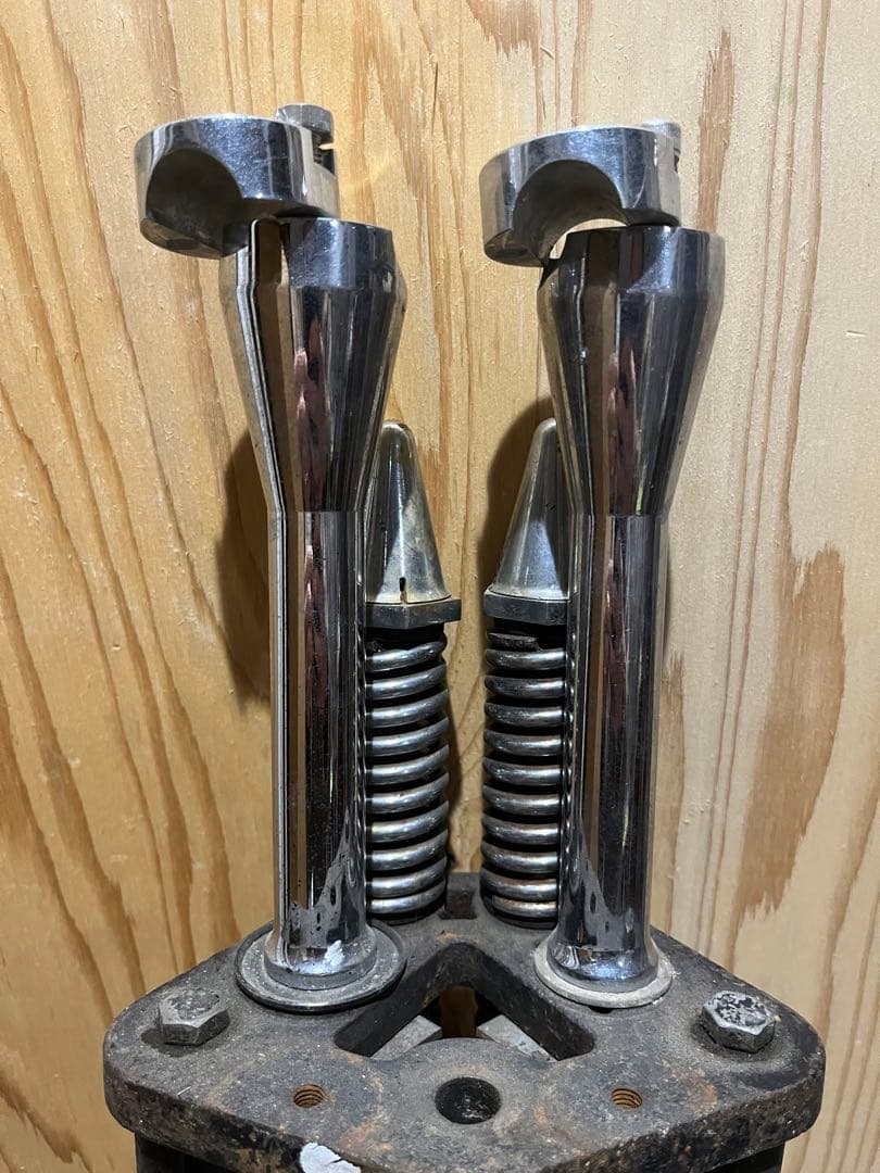 ハーレー　トライアンフT110 スプリンガーフォーク 旧車　ヴィンテージ