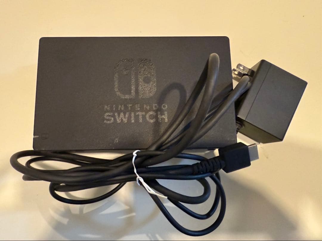 Nintendo Switch 赤色 本体 ACアダプタ付き