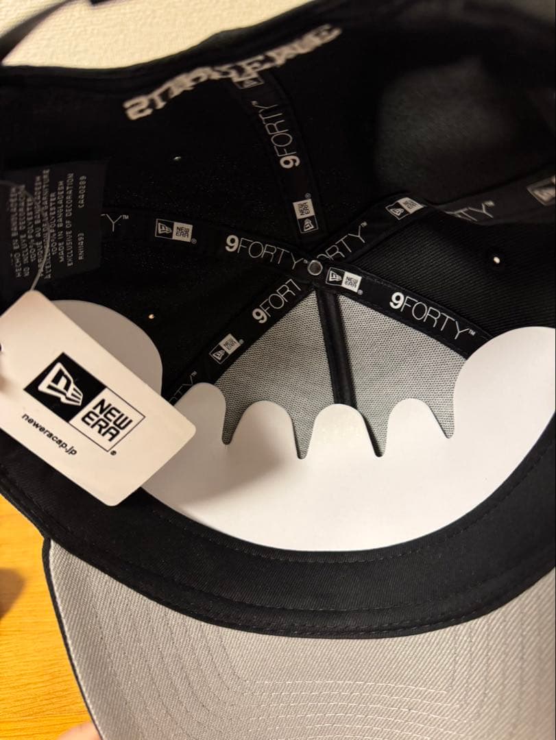 帽子 supreme NEWERA sharp spelloutAdjustable