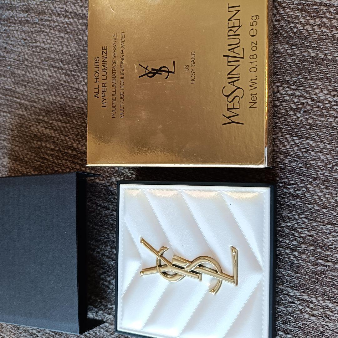 イヴサンローラン　オールアワーズハイパールミナイザー03ロージーサンド