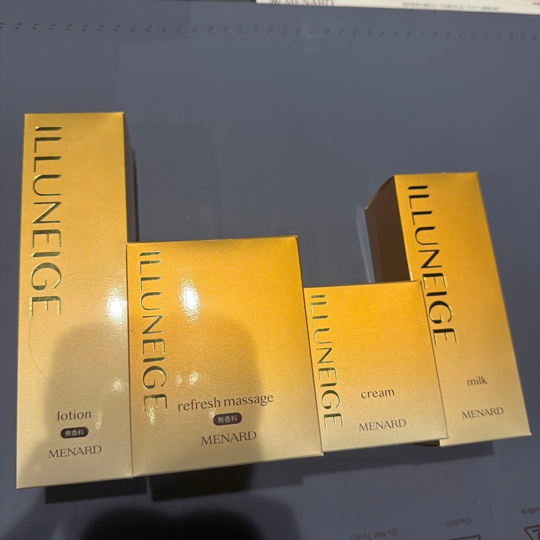 化粧水・ローション・トナー MENARD ILLUNEIGE