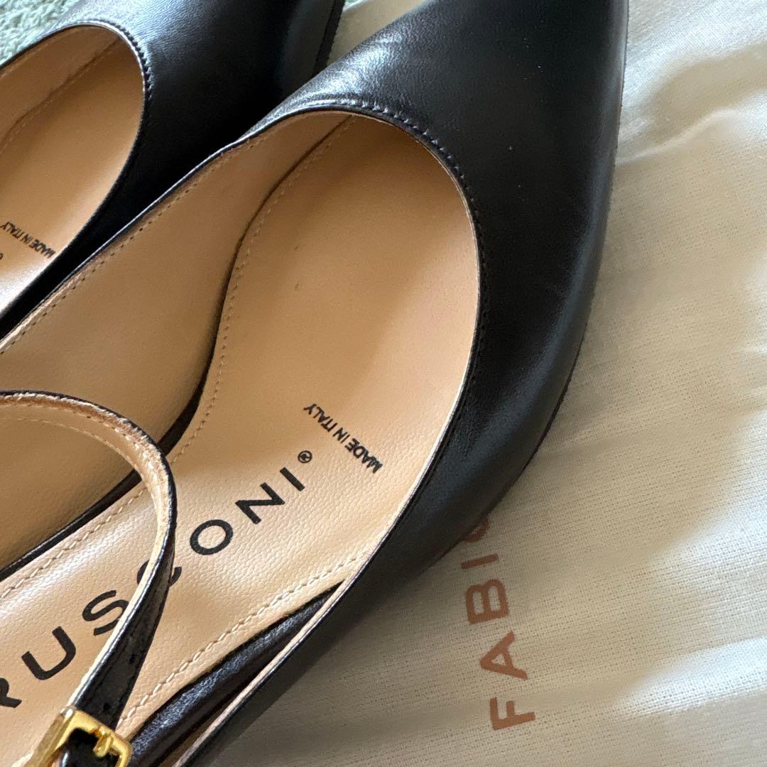 美品【FABIO RUSCONI】黒ストラップミュール 35 1/2