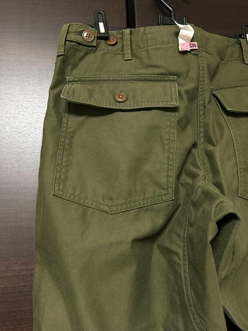 YAECA LIKE WEARオリーブグリーン ベイカーパンツ サイズ２