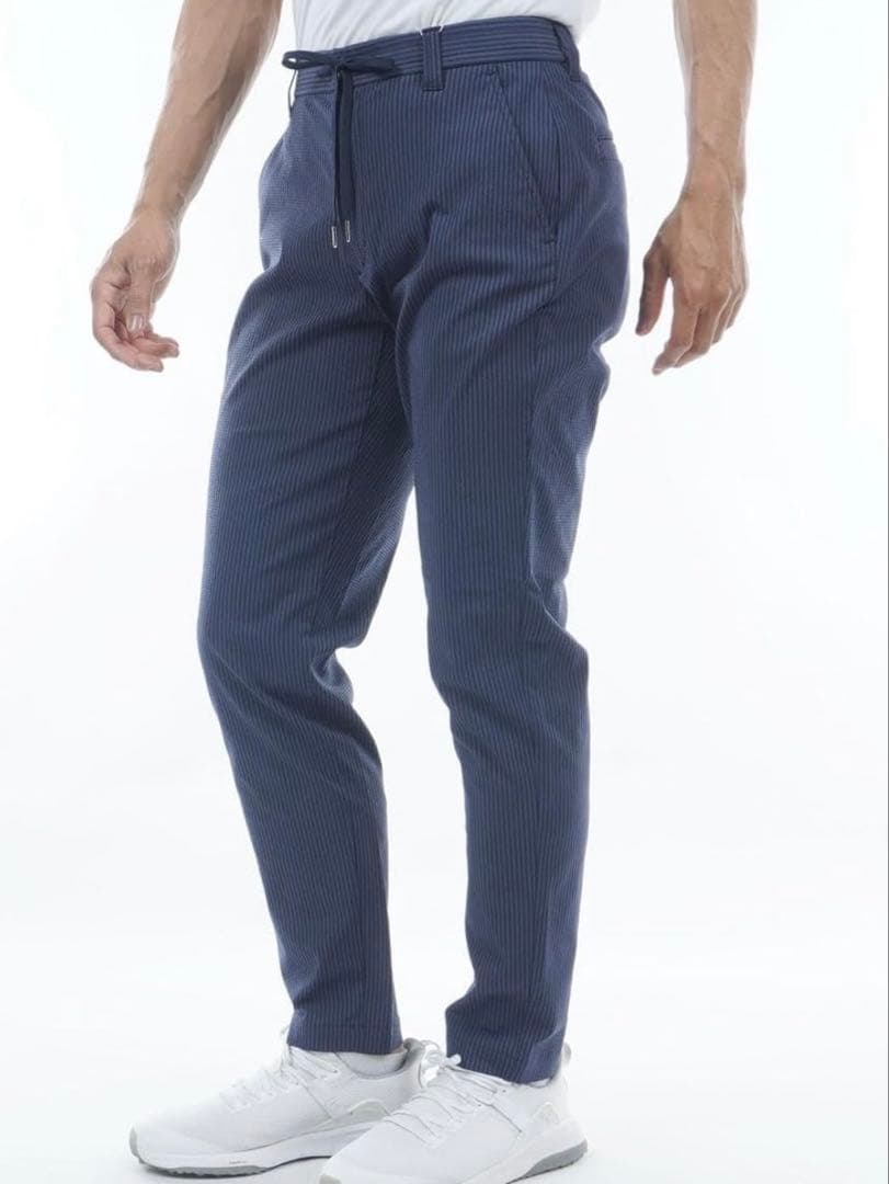 マンシングウェア　ネイビー ストレッチ ゴルフパンツ 84〜88cm