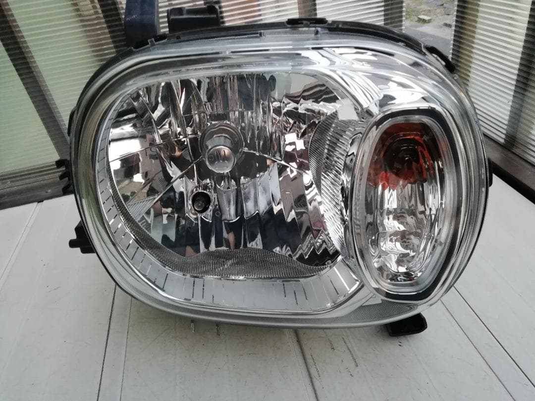 アルトラパン　 HE22S　 ハロゲン　ヘッドライト 左右　（管理M27）