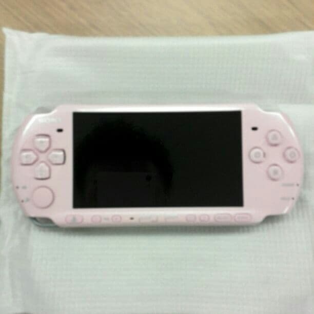 [値下げ]PSP Value  Pack ブロッサムピンクPSP-3000 ZP