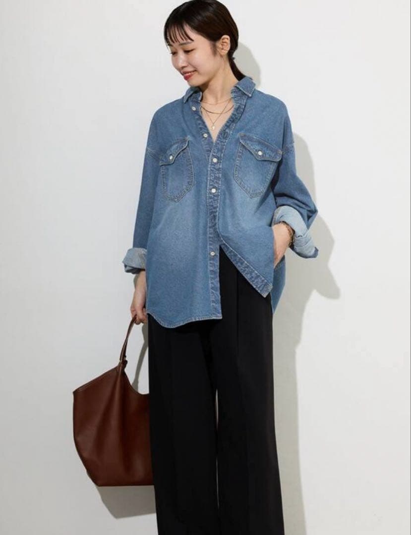 SLOBE IENA LE DENIM BDUデニムシャツ　おしゃれボタン