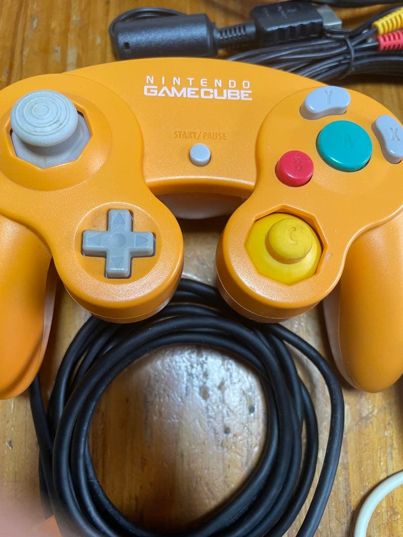 た*K様 ニンテンドー詰め合わせゲーム機ソフトコントローラWii ゲームボーイD