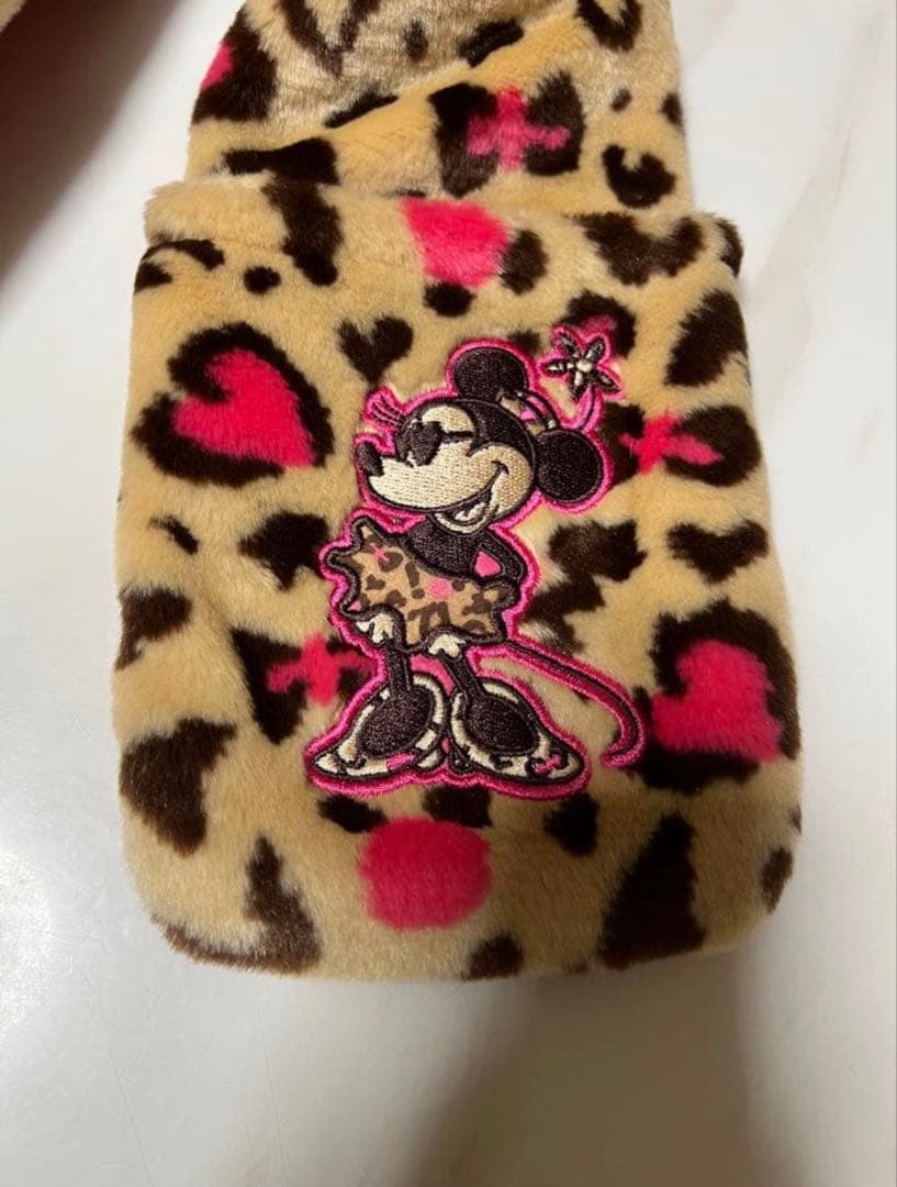 ミニーマウス ヒョウ柄マフラー