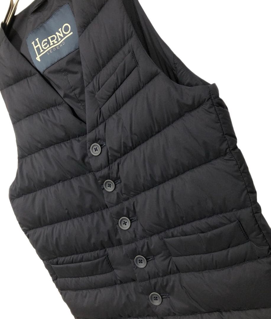【24年AW】ヘルノ インナーダウンジレ（美品）