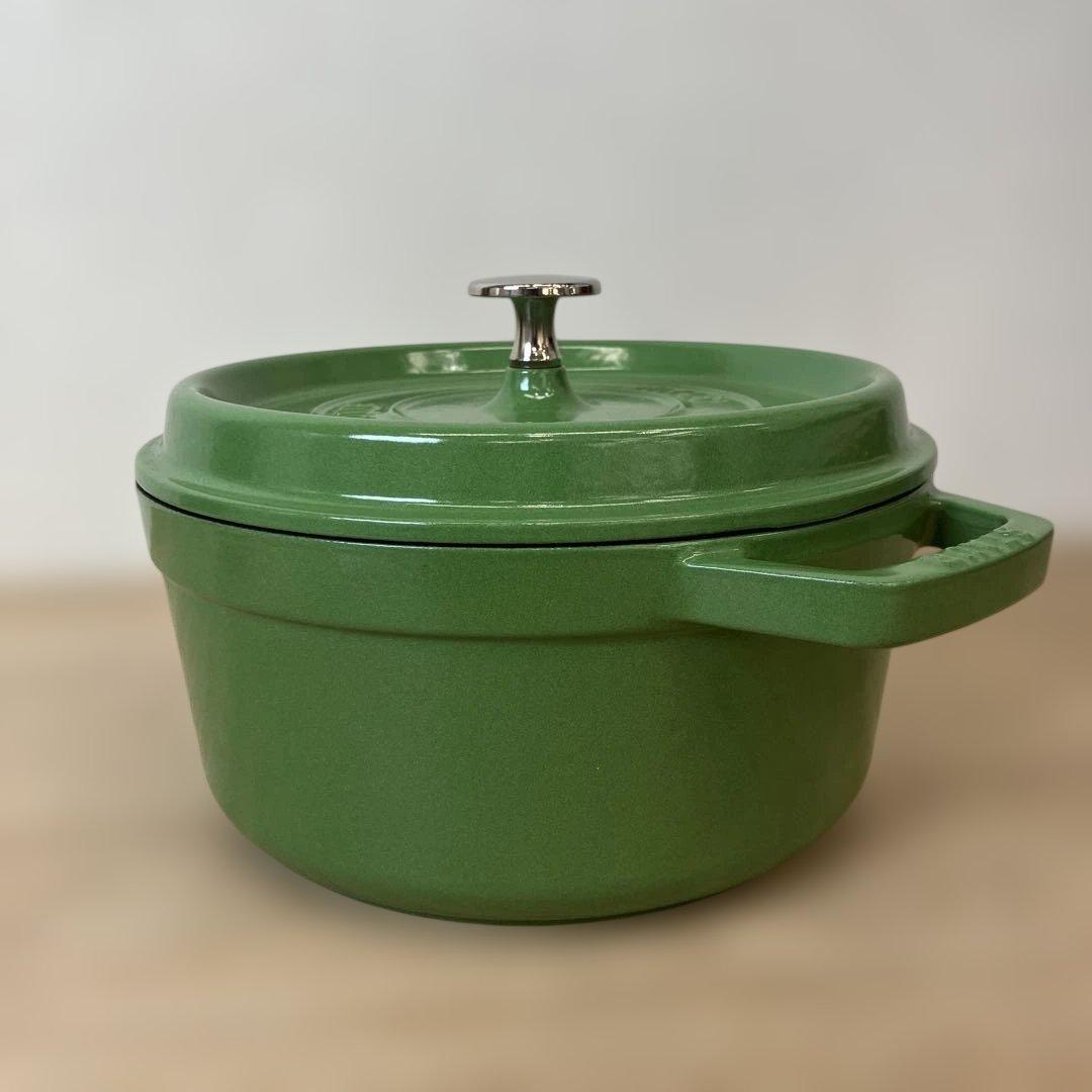 STAUB ストウブ ピコココット ラウンド 両手鍋 22cm 蓋付き グリーン