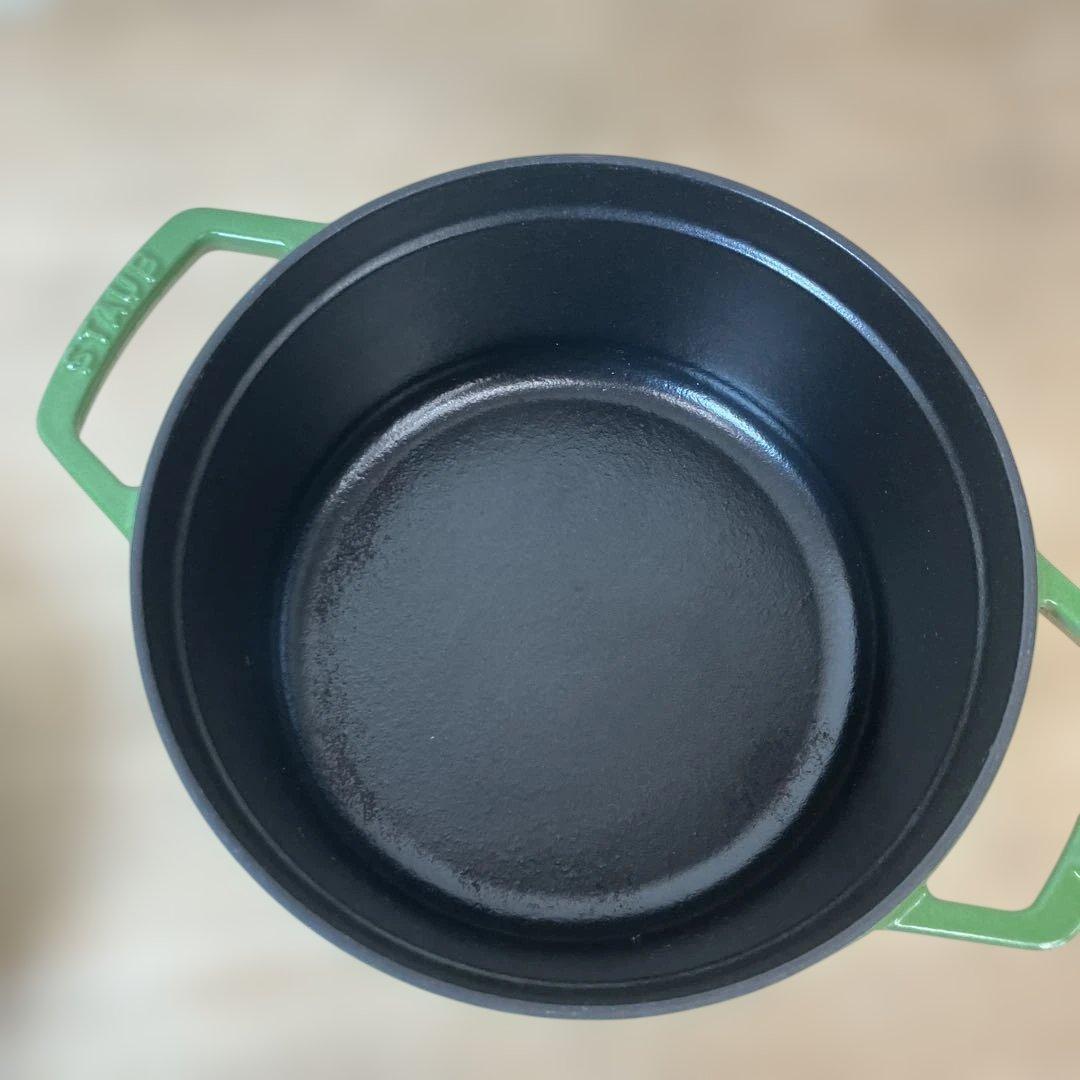 STAUB ストウブ ピコココット ラウンド 両手鍋 22cm 蓋付き グリーン