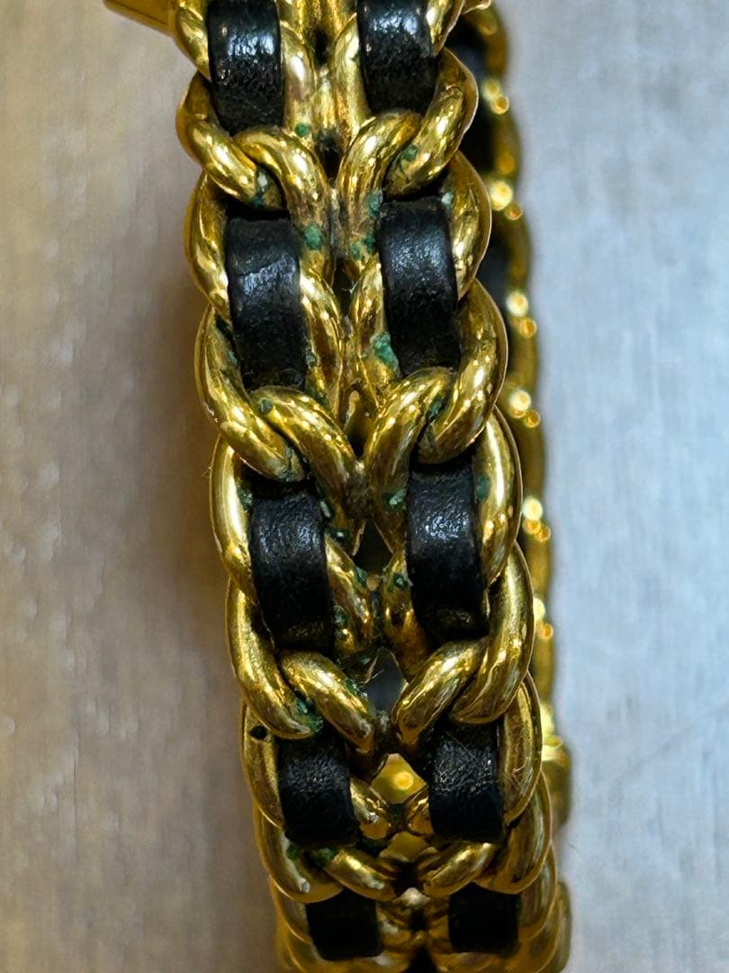 な*ん様 CHANEL ゴールド ブラック オクタゴナル時計　シャネル