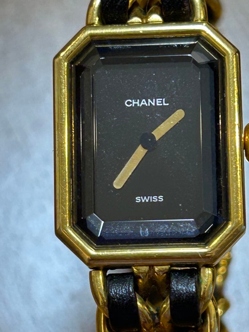 な*ん様 CHANEL ゴールド ブラック オクタゴナル時計　シャネル