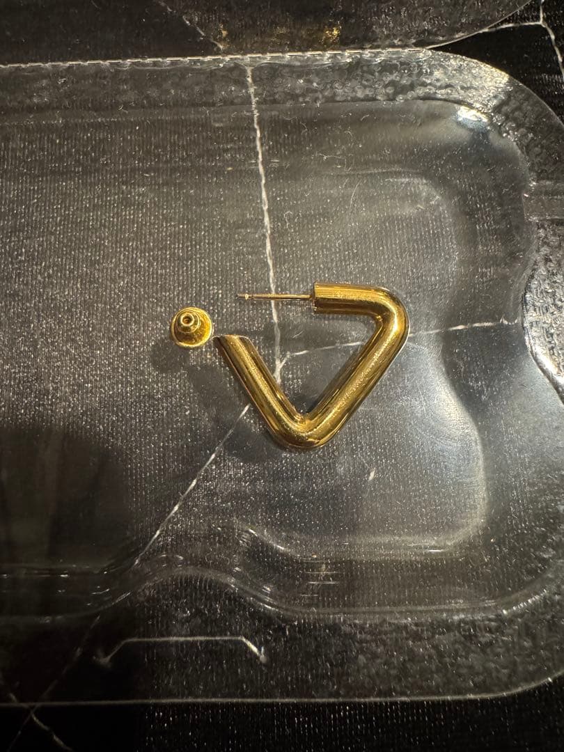 CAREERING キャリアリング　トライアングル701 優里着用　片耳