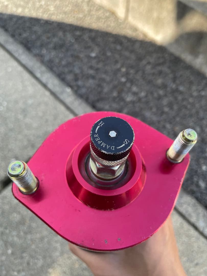 格安即購入可能Spiegel シュピーゲル RC1/RC2 R2 車高調