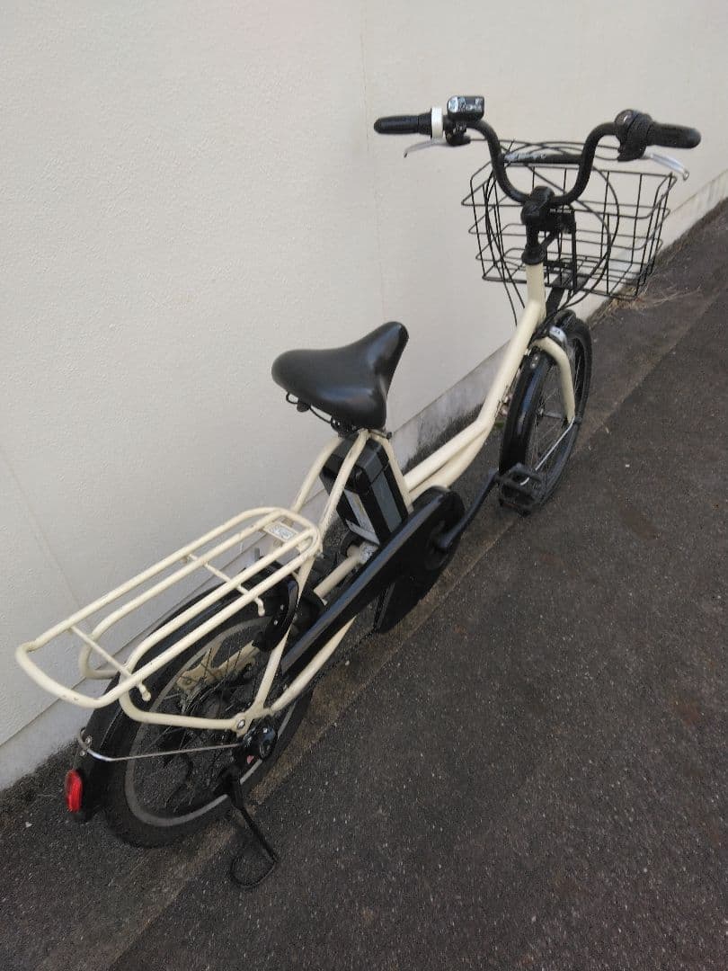 引取限定　電動アシスト自転車 充電器付き