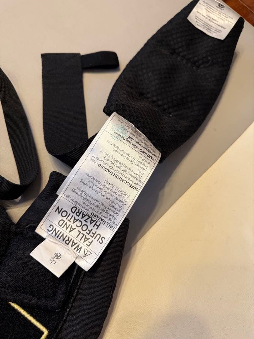 【値下げ】！！美品！！エルゴ 抱っこ紐 オムニブリーズ　オニキスブラック