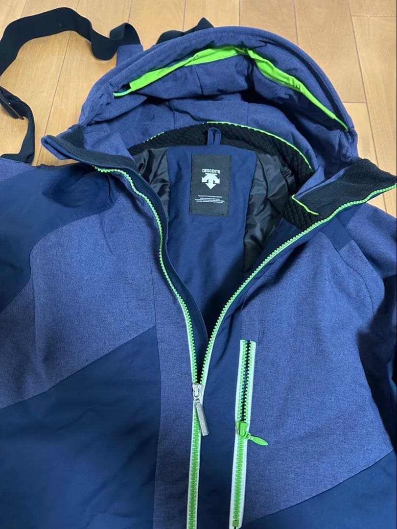 デサント　スキーウェア　上下セットXOサイズ