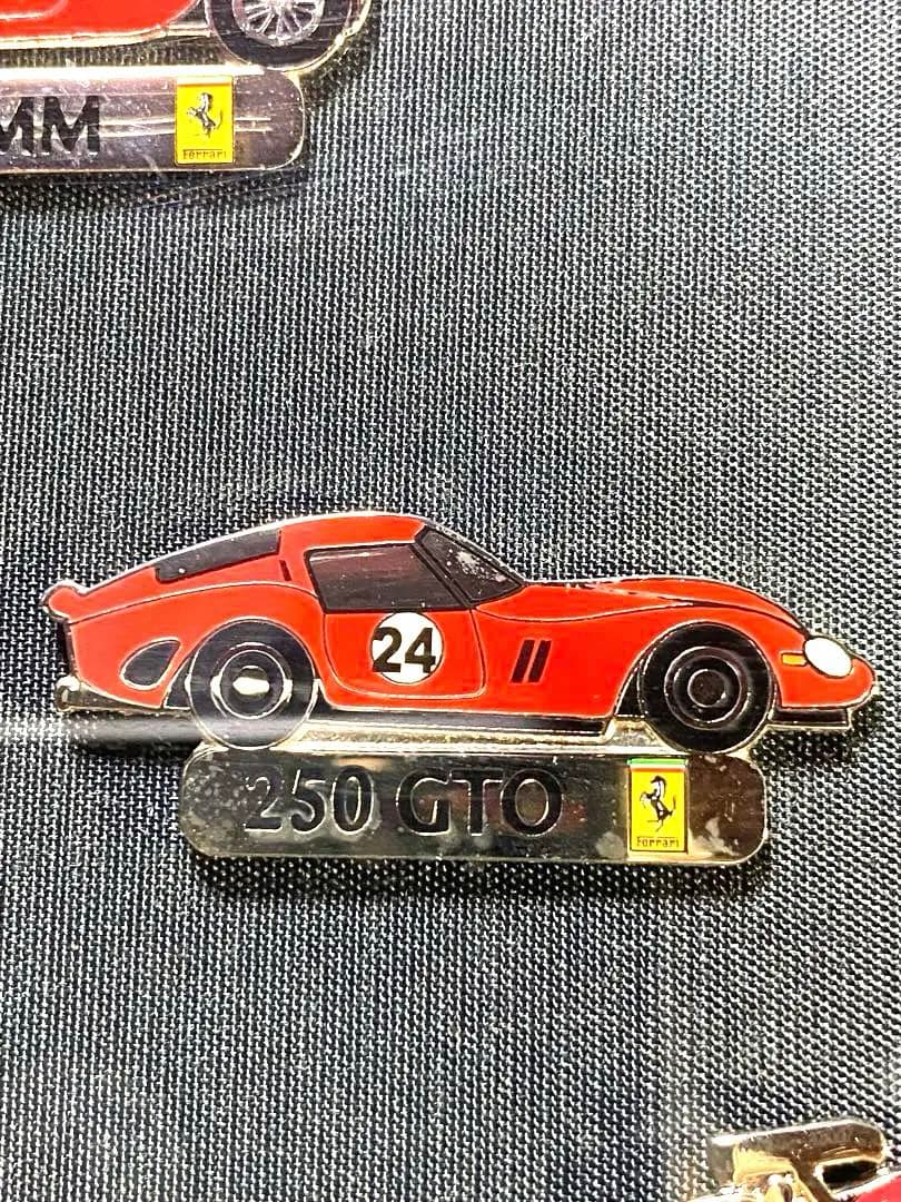 Ferrari純正ピンバッジ by BOLAFFI