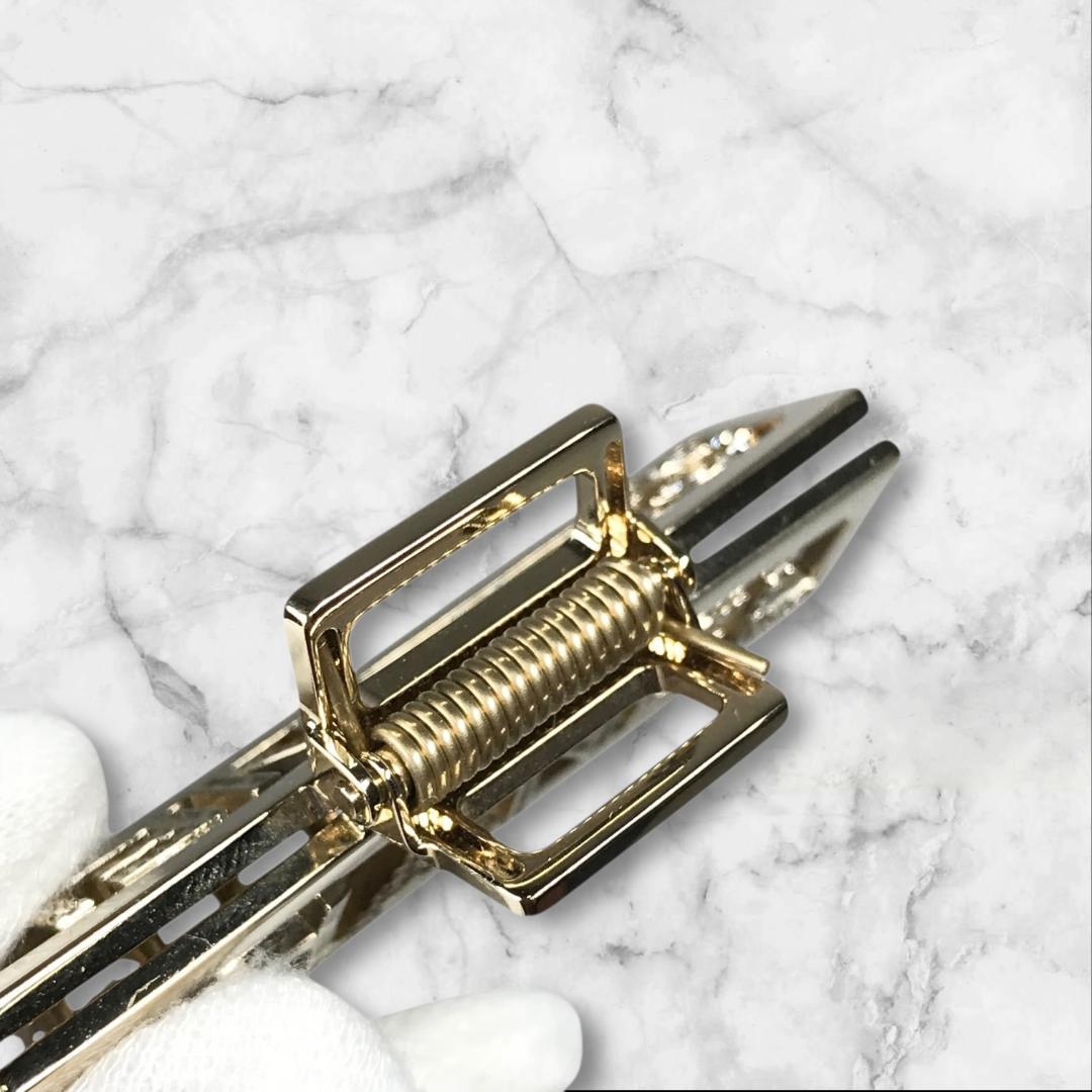 美品 シャネル ロゴ ヘアクリップ バレッタ B22 P ヘアーアクセサリー 箱