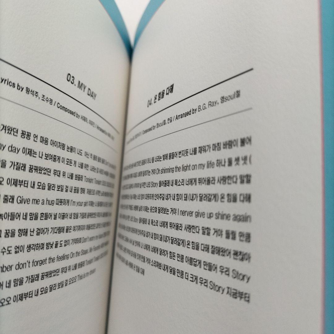 ⭐本物⭐直筆サイン＆直筆メッセージ入⭐FAVORITE⭐韓国盤KPOP⭐