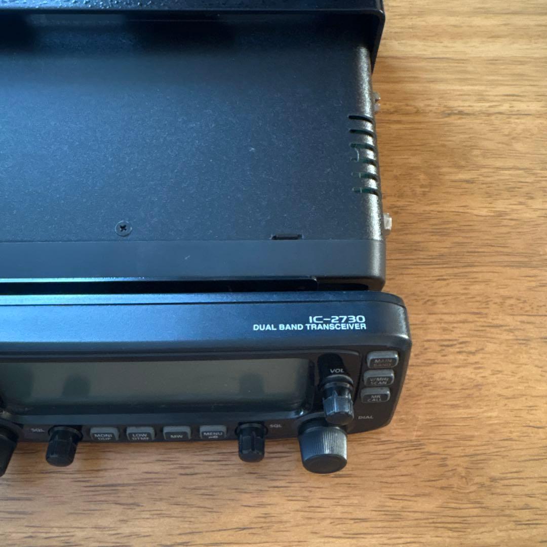 アマチュア無線機　IC-2730D