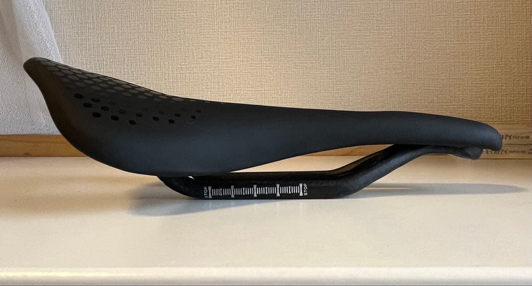 【新品】YOELEO ヨーレオCL MAX 超軽量カーボンサドル