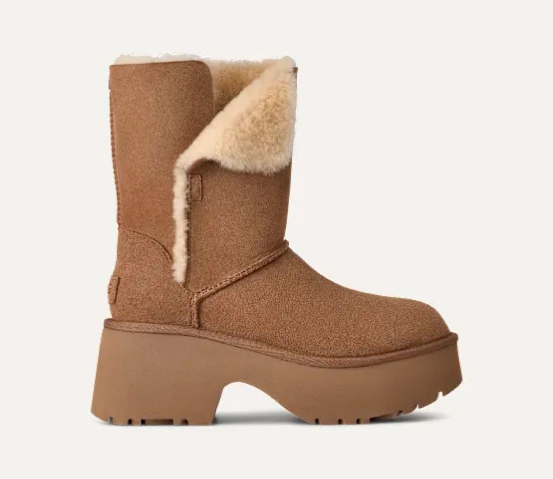 靴 UGG Esmee Boot