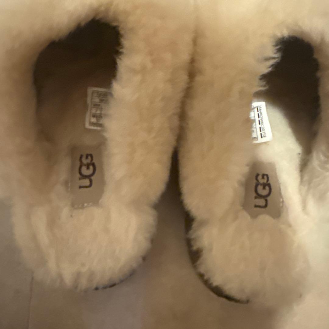 UGG disquetteブラウンスエードファームートン ブーツ スリッポン