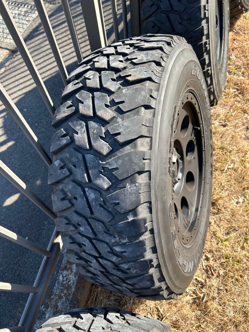 fjクルーザー グッドイヤー　16インチ　アルミ　MT ハイラックス