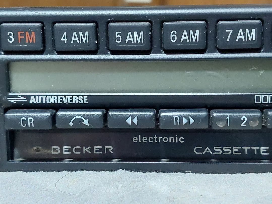 希少 ベンツ純正 BECKER カセットデッキ AUTOREVERSE