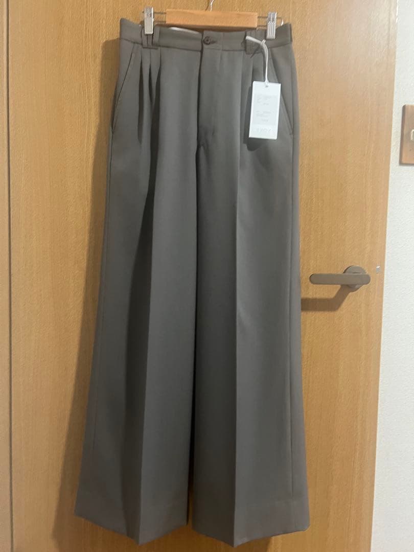 パンツ YOKE 25AW 3pleated Wide-leg Trousers